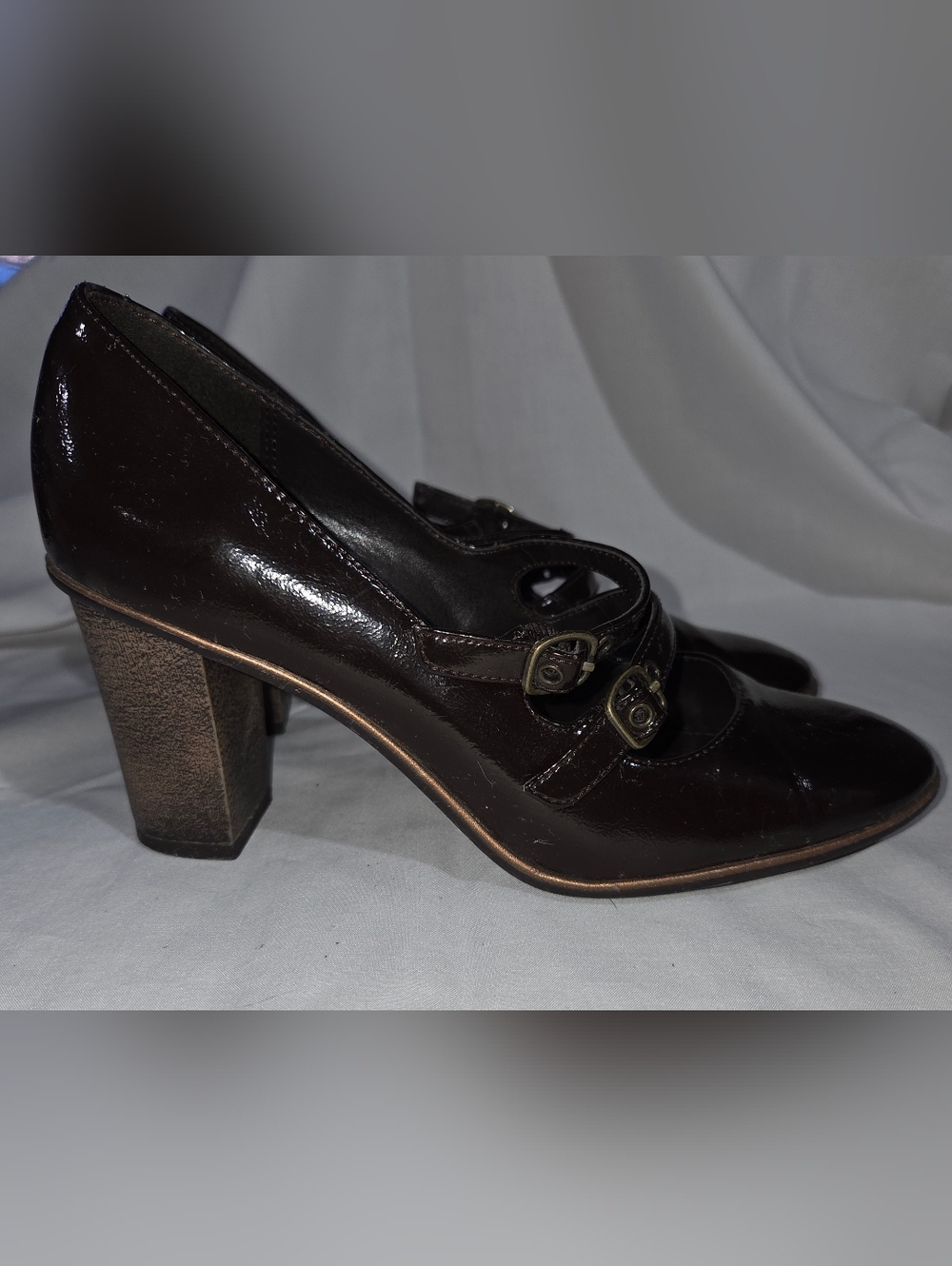 Simply Vera By Vera Wang Dark Brown Patent Buckle Block Heels